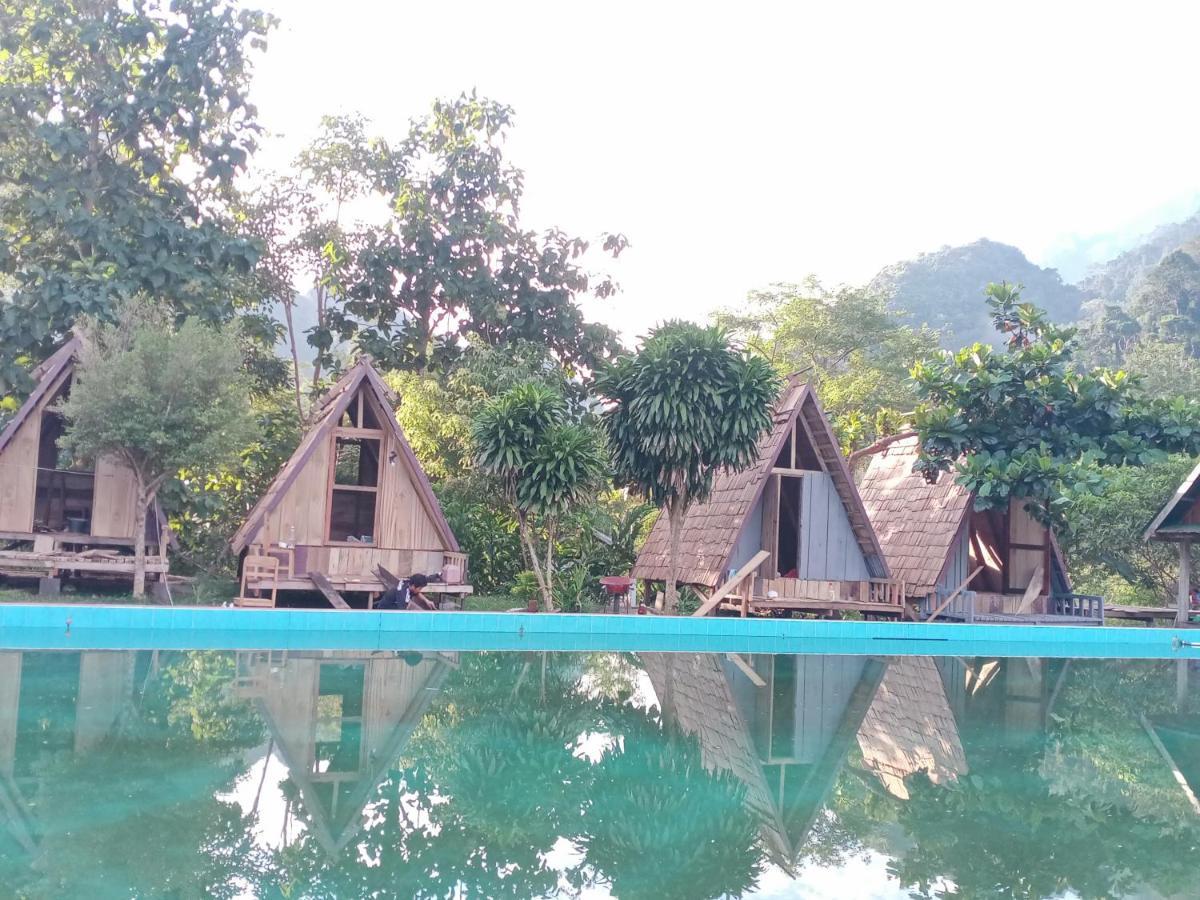 Nongkhiaw Campingsite Swimming Pool Otel Ban Phathok Dış mekan fotoğraf
