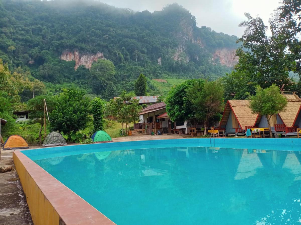 Nongkhiaw Campingsite Swimming Pool Otel Ban Phathok Dış mekan fotoğraf